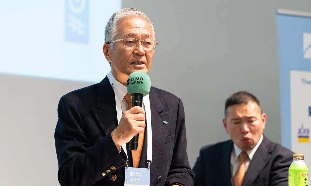 Ippei Murakami presenting at ATMOsphere APAC Summit 2024.