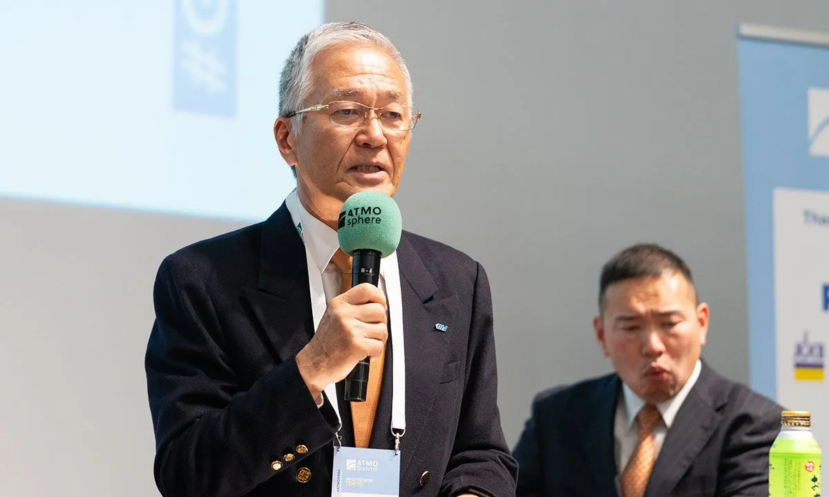 Ippei Murakami presenting at ATMOsphere APAC Summit 2024.