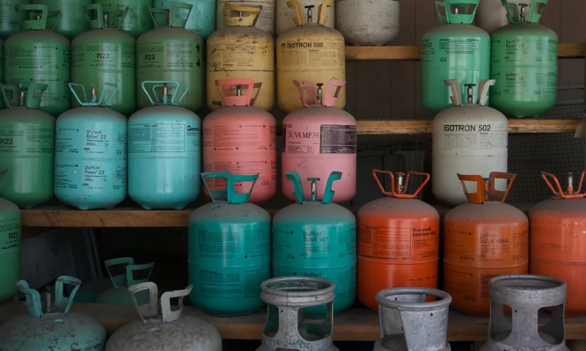 Canisters of HFCs and HCFCs. Source: J.G. Park on Flickr