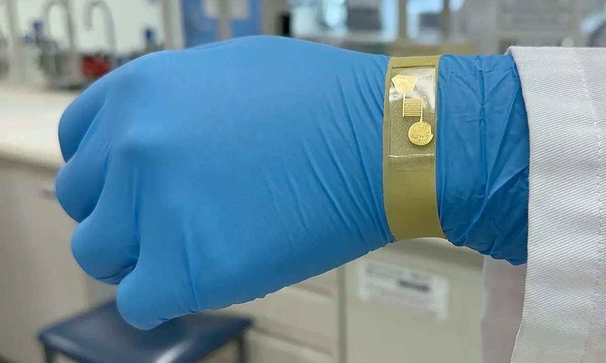 The scientists say that the “super thin” film of tin dioxide, which can be fitted to a flexible material, can detect ammonia at smaller quantities than similar technologies. (Source: RMIT)