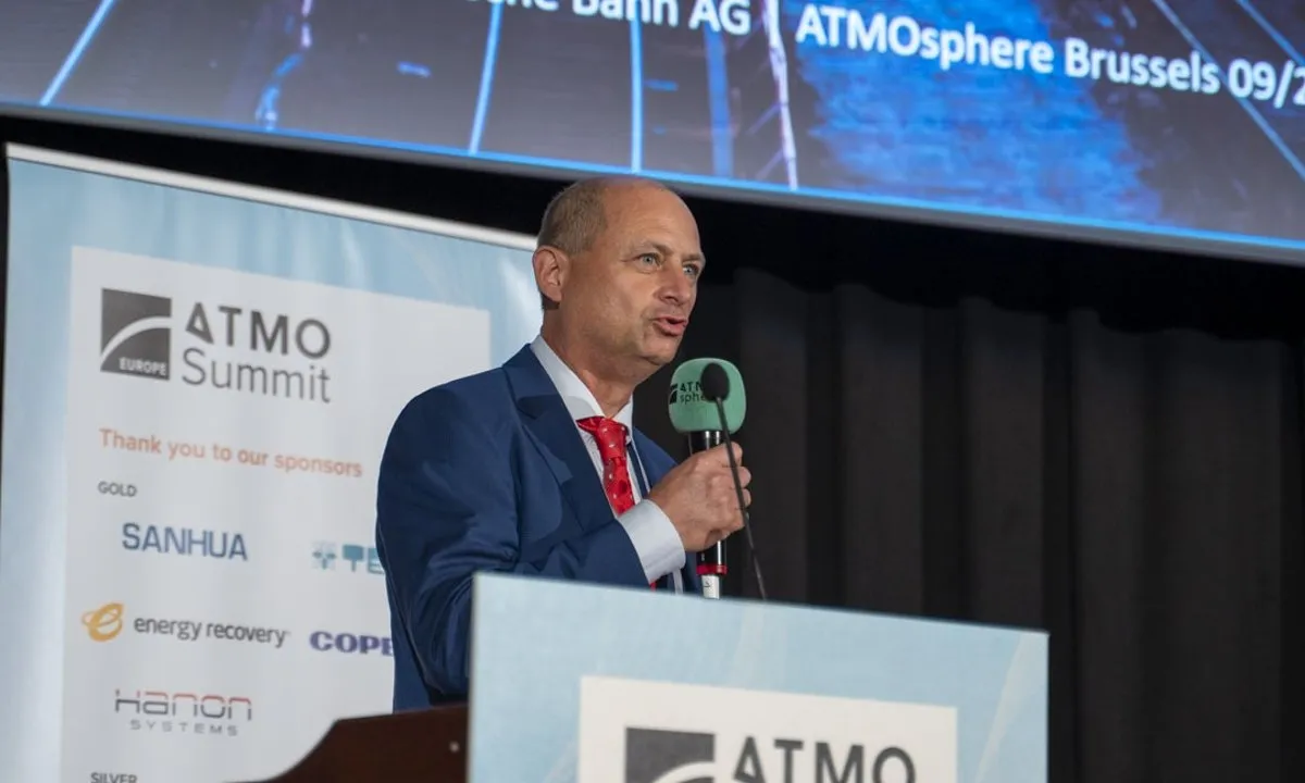 Peter Danzer, Deutsche Bahn, talking about train HVAC at ATMO Europe 2023.