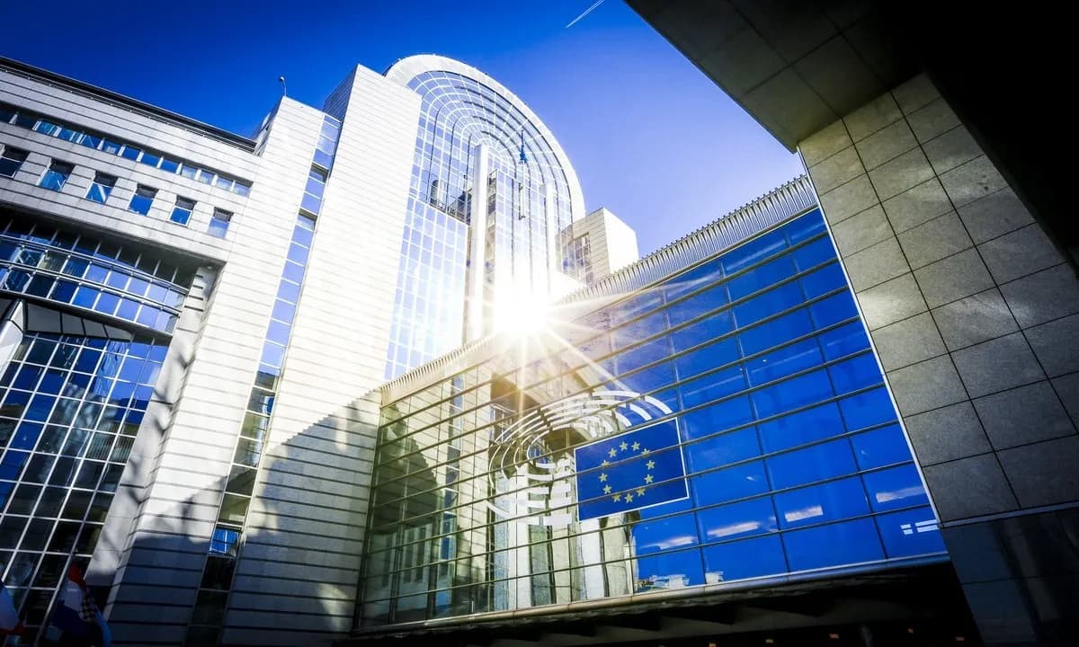 European Parliament Committee Urges ‘Decoupling’ of F-gases