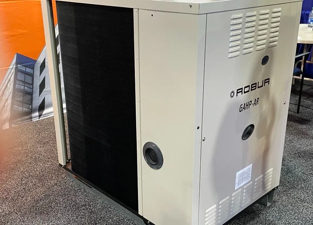 ROBUR Ammonia absorption Heat pump or chiller at AHR Expo