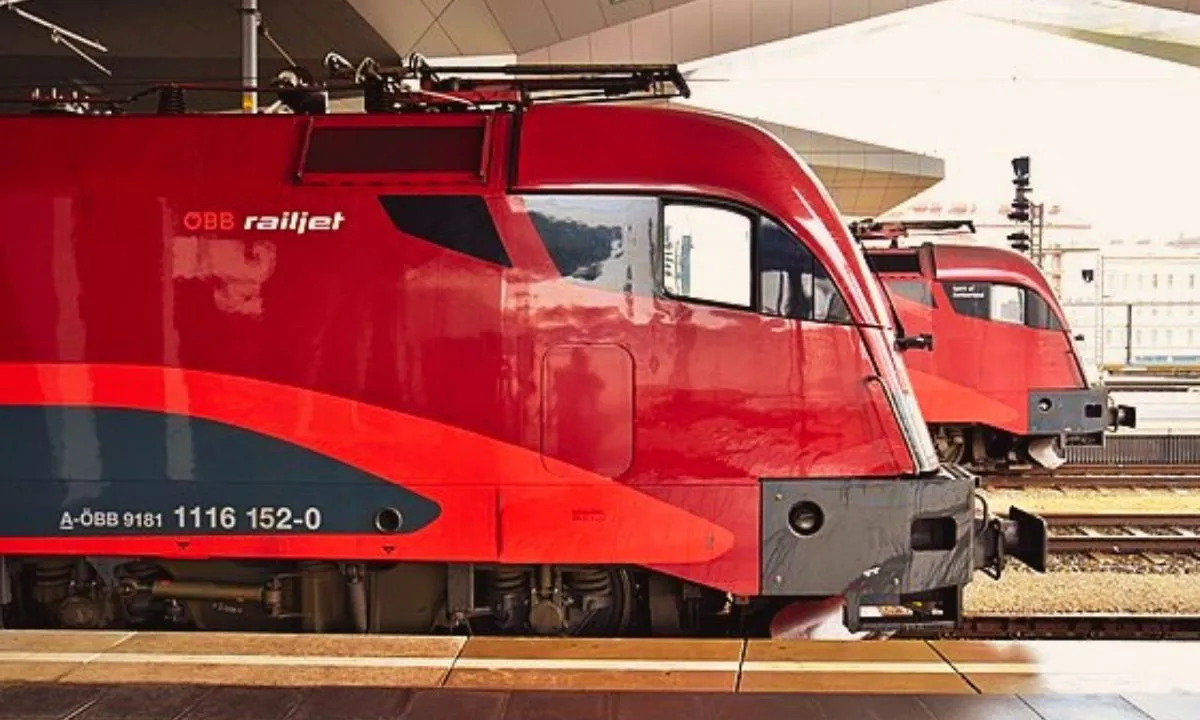 The Austrian passenger trains showed improved energy efficiency thanks to CO2 air conditioning.