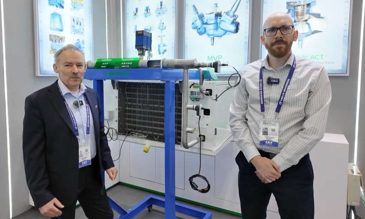 Henrik Kudsk, HB Products (left), and Jonathan Wirkuk, Hansen Technologies, at China Refrigeration Expo 2024.