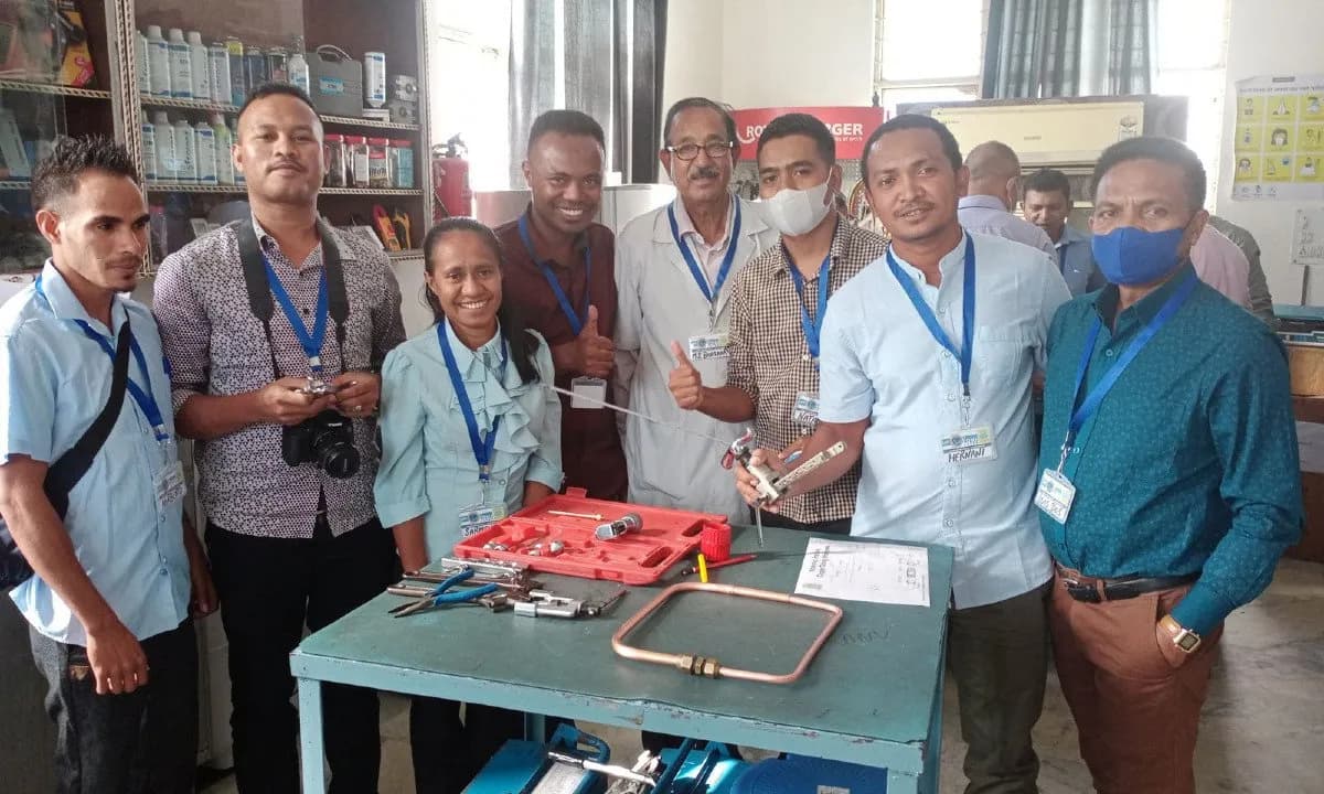 Participants in R290 Air-Conditioning Training in India. Photo Credit: GCI press release
