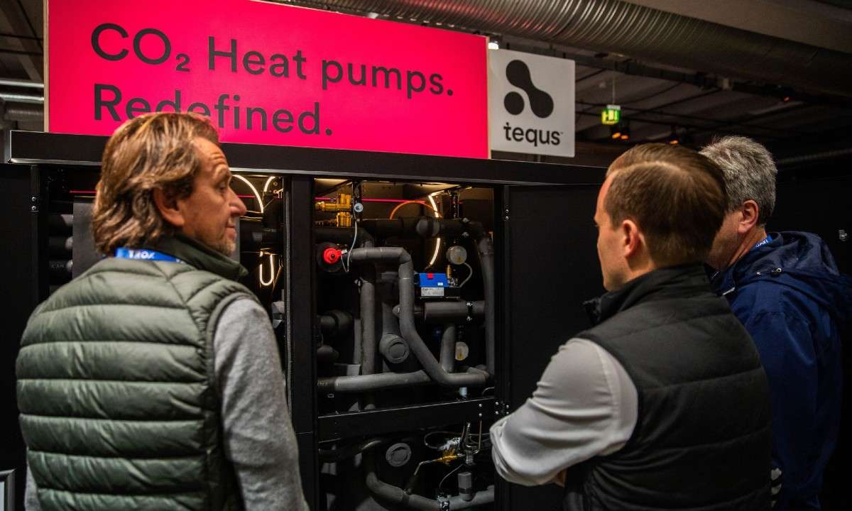 CO2 heat pumps