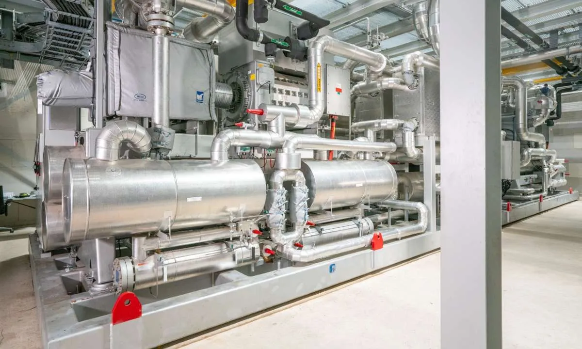 The 27MW-capacity system consists of four HicaHP units from Johnson Controls’ Sabroe brand. Photo credit: Innomotics