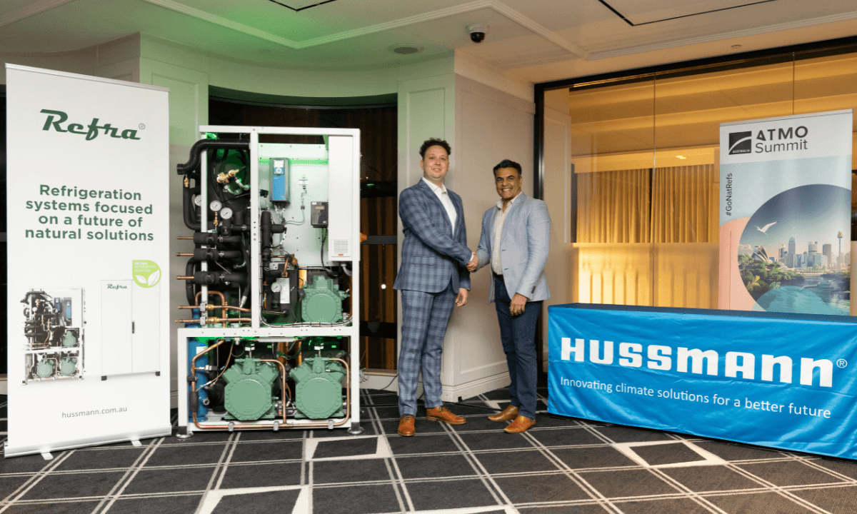 (Left) Aleksej Pavšukov, CEO of Refra, and Vinney Kumar, Deputy MD, GM Australia & Business Development Director, Hussmann Oceania