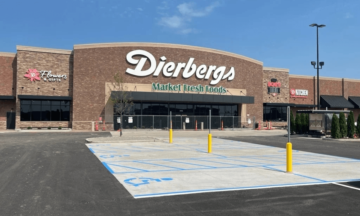 The new Dierbergs Markets store in St. Charles, Missouri