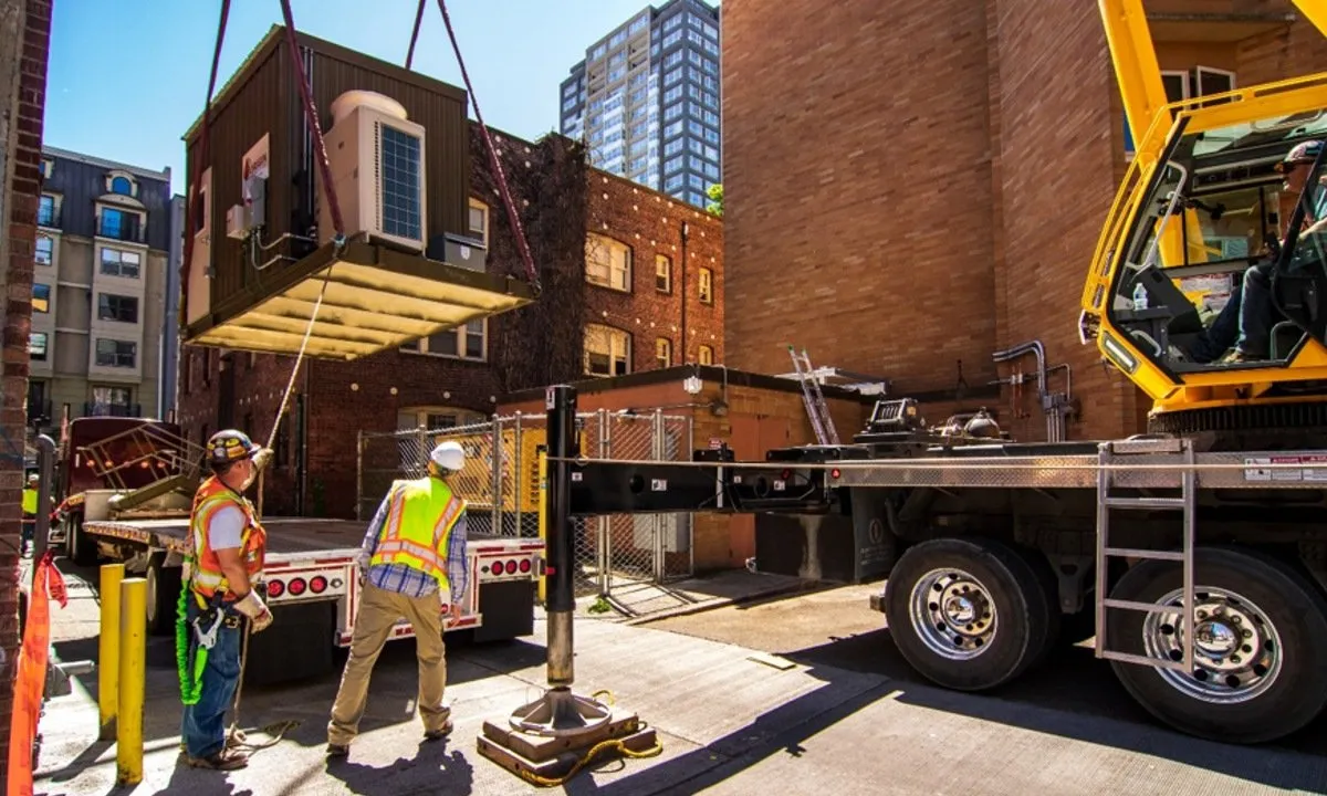 Mitsubishi’s Heat2O heat pump was packaged with Steffes’s plug-and-play Origin water heating system for a demonstration project in Seattle, Washington. (Source: Ecotope)